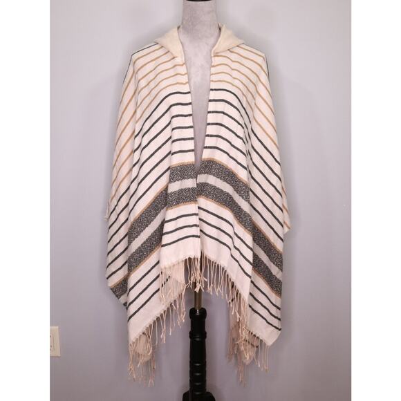 BCBGeneration Poncho Womens One Size Ivory Striped Fringe Hooded Cape bcbg - Picture 13 of 13